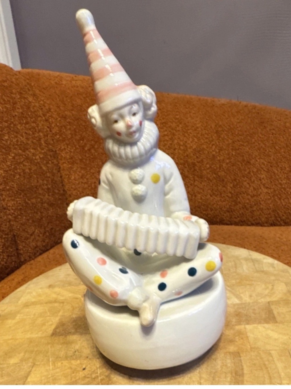 Road One Clown Ceramic Music Box Polka Dot Figurine Wind-up 10in